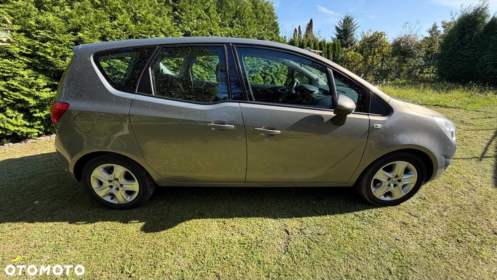 Opel Meriva - 2