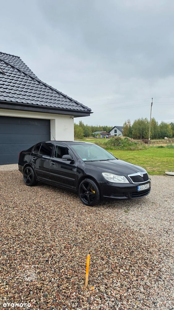 Skoda Octavia - 2