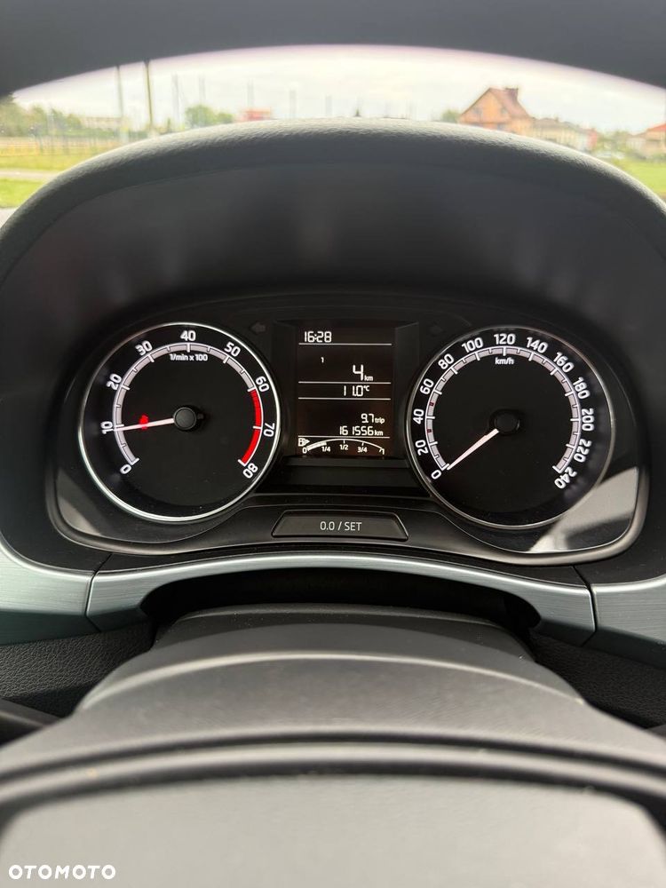 Skoda Fabia - 13