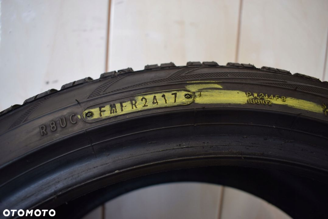 R17 215/40 87V Falken Eurowinter HS01 - 3