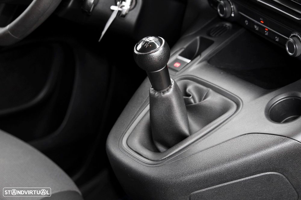 Peugeot Partner 1.5 BlueHDi Premium Longa - 16