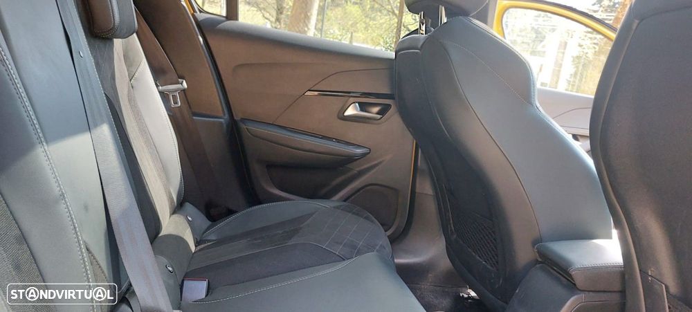 Peugeot e-208 50 kWh GT Line - 11