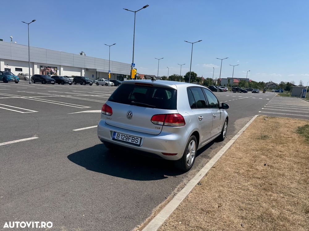 VOLKSWAGEN Golf 2011 — imagine 7