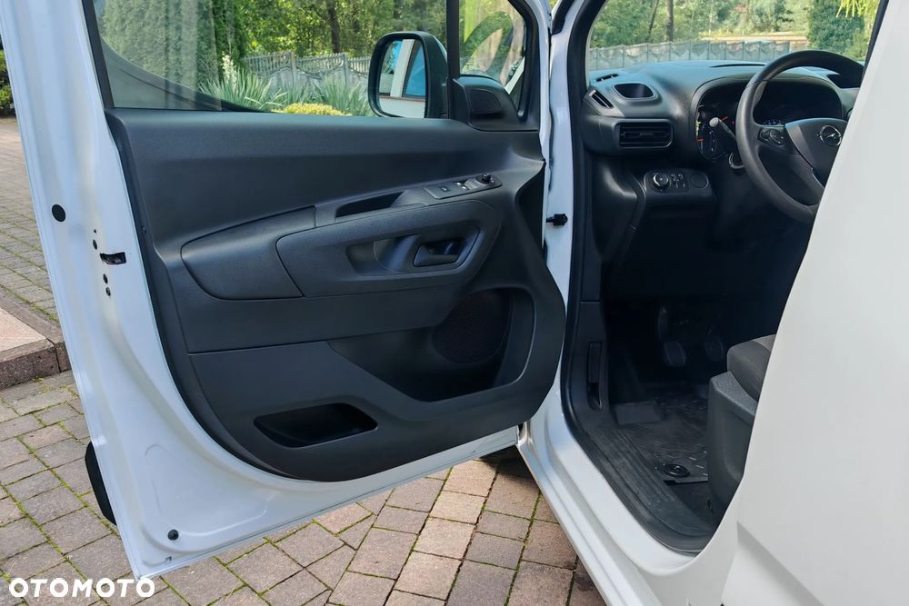 Opel Combo - 17
