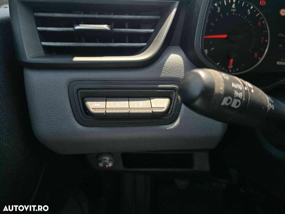 Renault Clio - 16