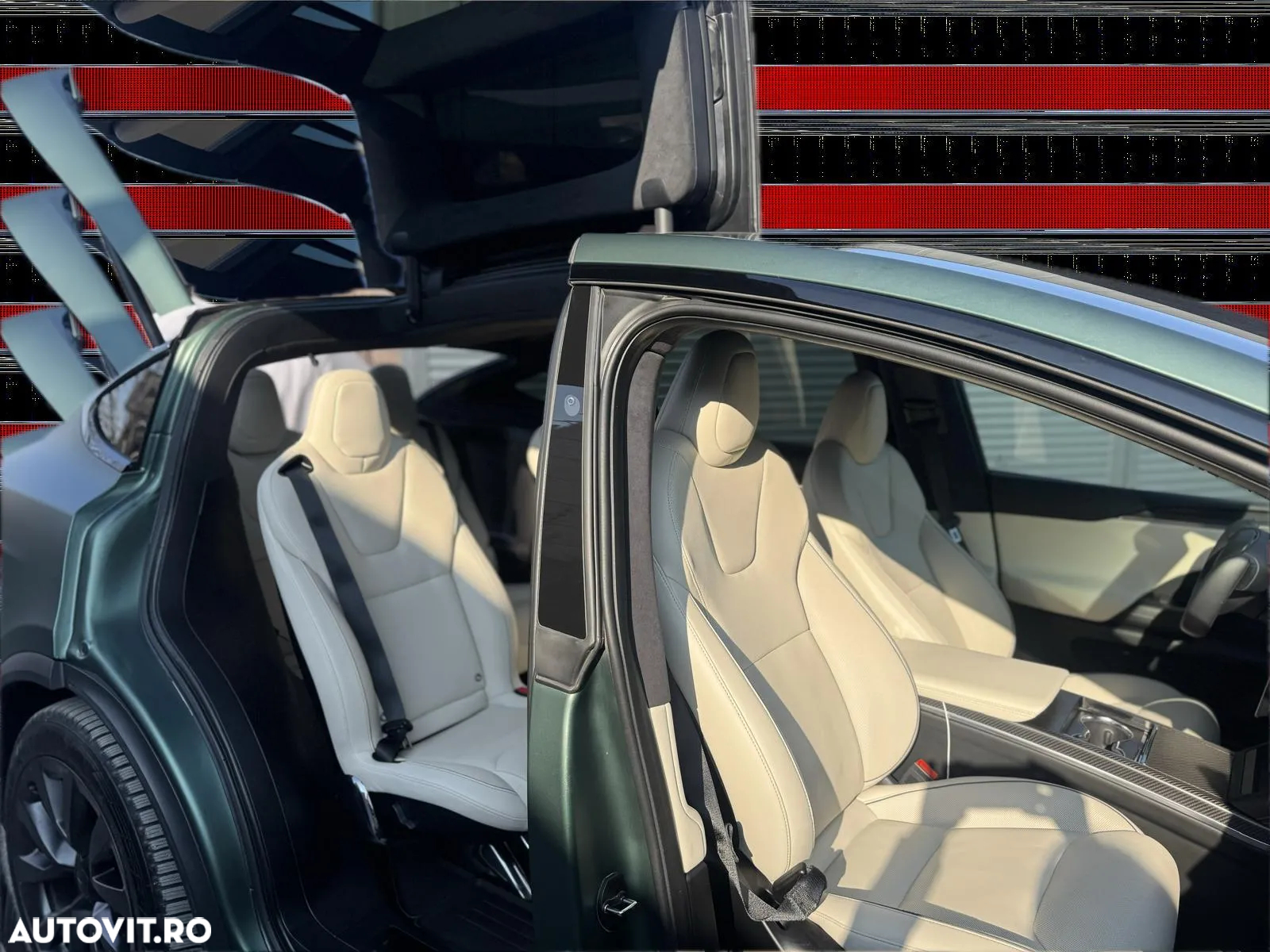 Tesla Model X Plaid - 4
