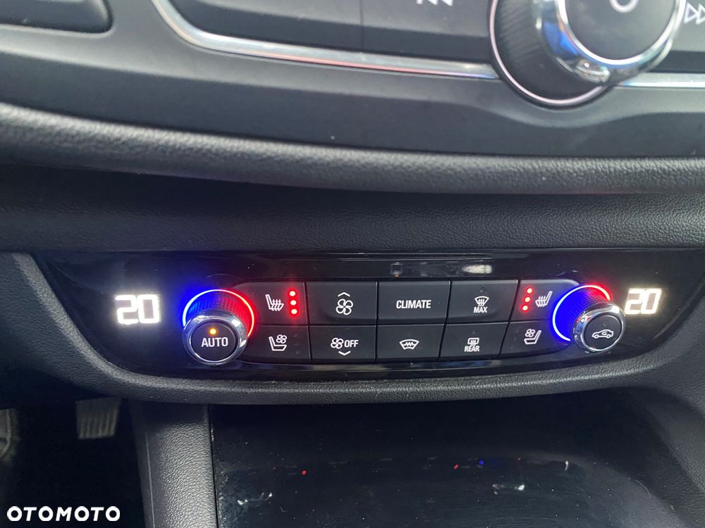 Opel Insignia 2.0 CDTI automatik Innovation - 23
