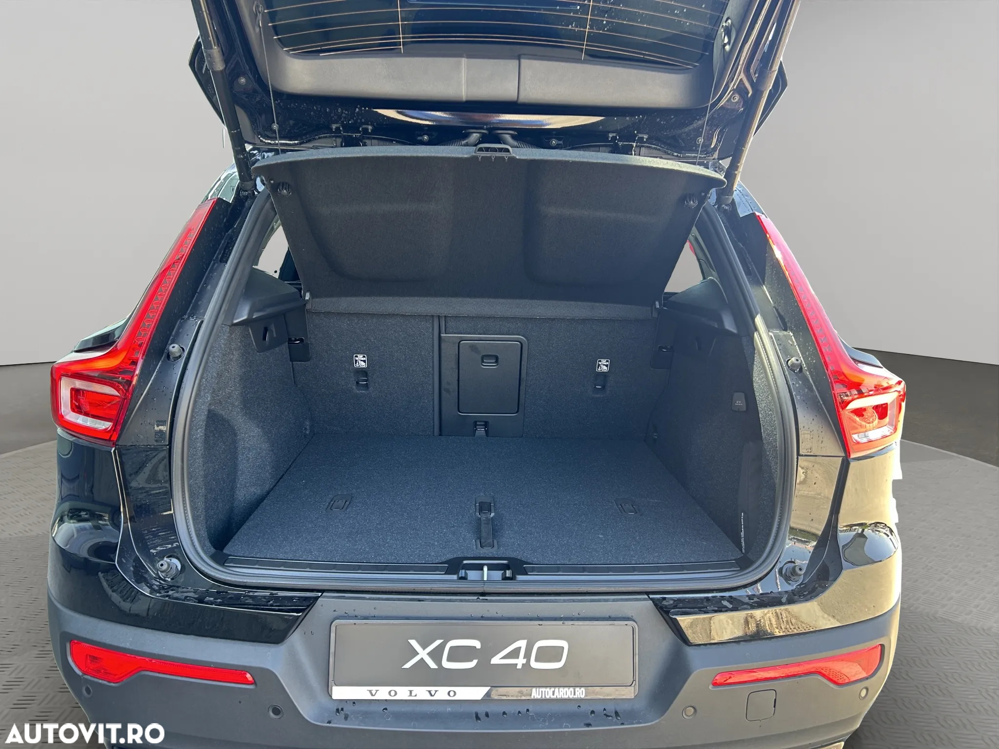 Volvo XC 40 - 20