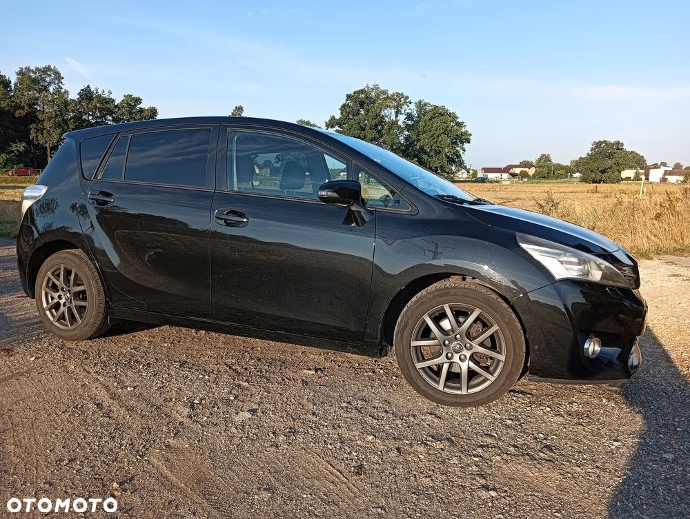 Toyota Verso 1.6 D-4D Active 7os - 2