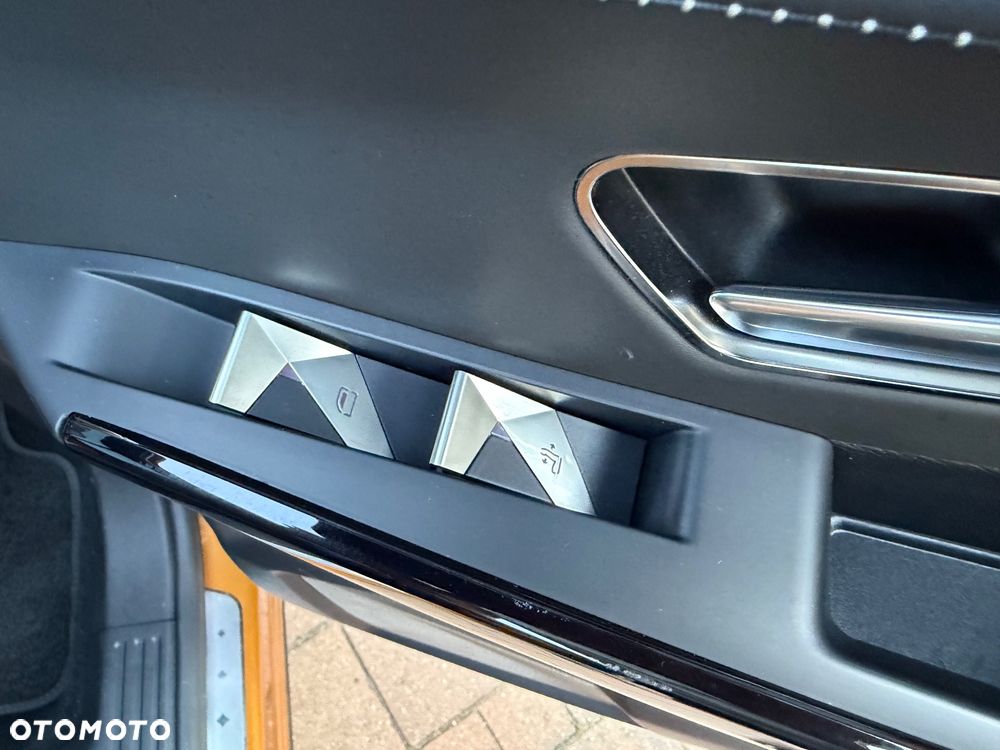 DS Automobiles DS 7 Crossback BlueHDI 180 BUSINESS LINE - 29
