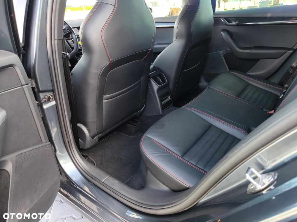 Skoda Octavia 2.0 TSI RS 230 DSG - 12