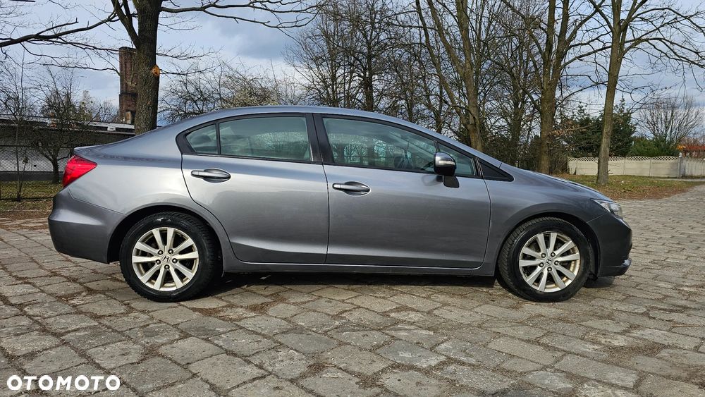 Honda Civic 1.8 Executive - 7