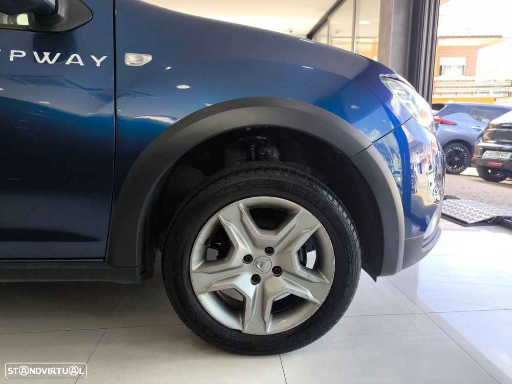 Dacia Sandero 0.9 TCe Stepway - 9