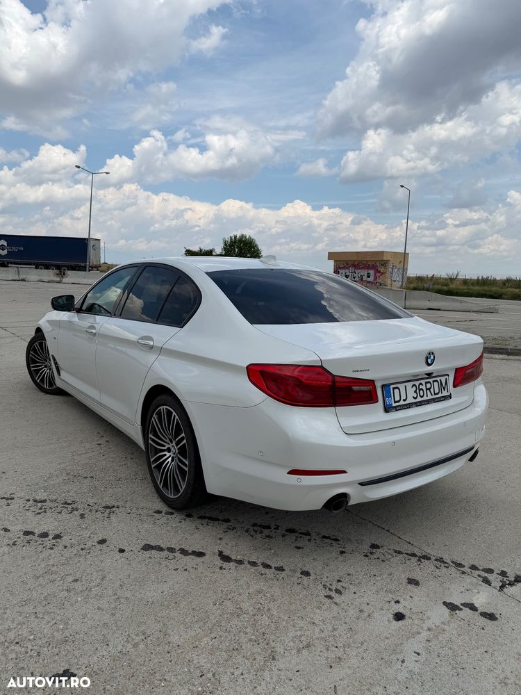 BMW Seria 5 520d EfficientDynamics Edition AT - 10