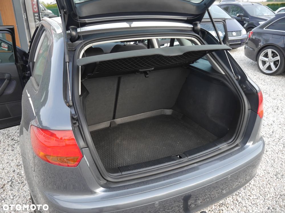 Audi A3 Sportback 2.0 TDI Attraction - 25
