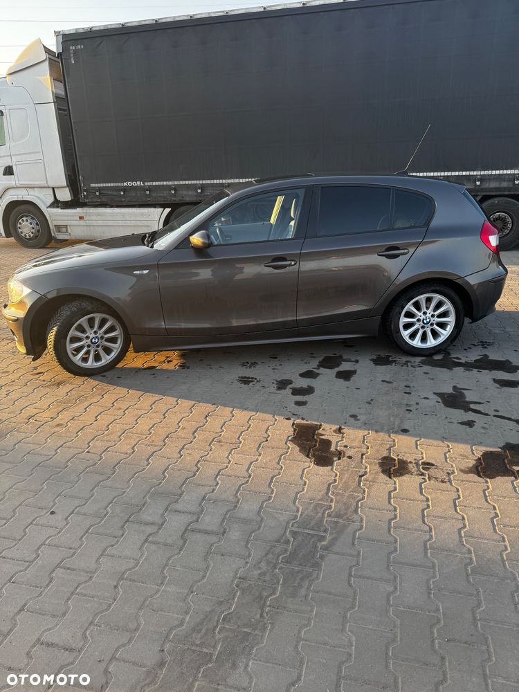 BMW Seria 1 - 2