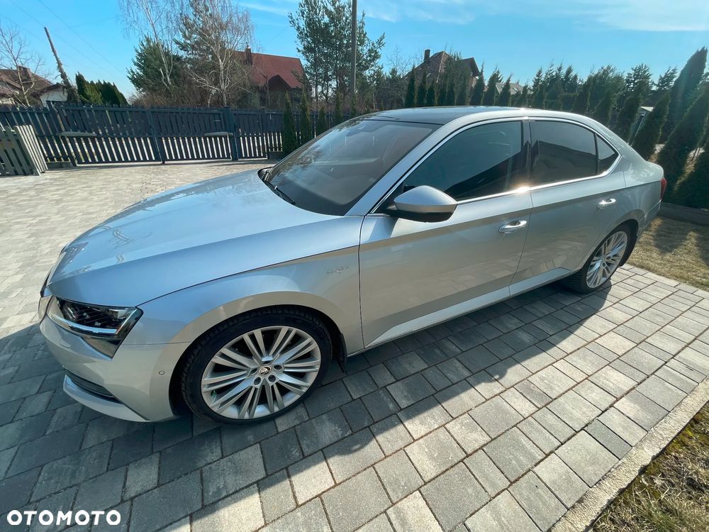 Skoda Superb 2.0 TSI L&K DSG - 5