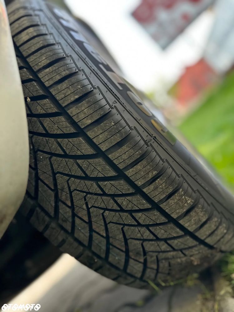 Kia Sportage 2.0 CRDI 4WD Cup - 12