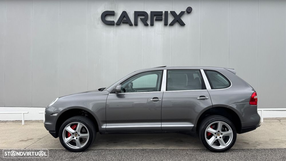 Porsche Cayenne Turbo - 13