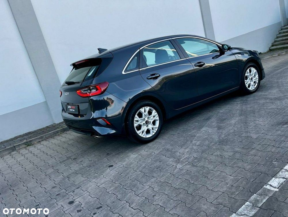 Kia Ceed 1.5 T-GDI M DCT - 10
