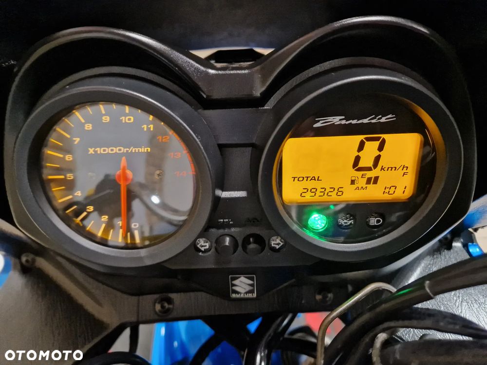 Suzuki Bandit - 4