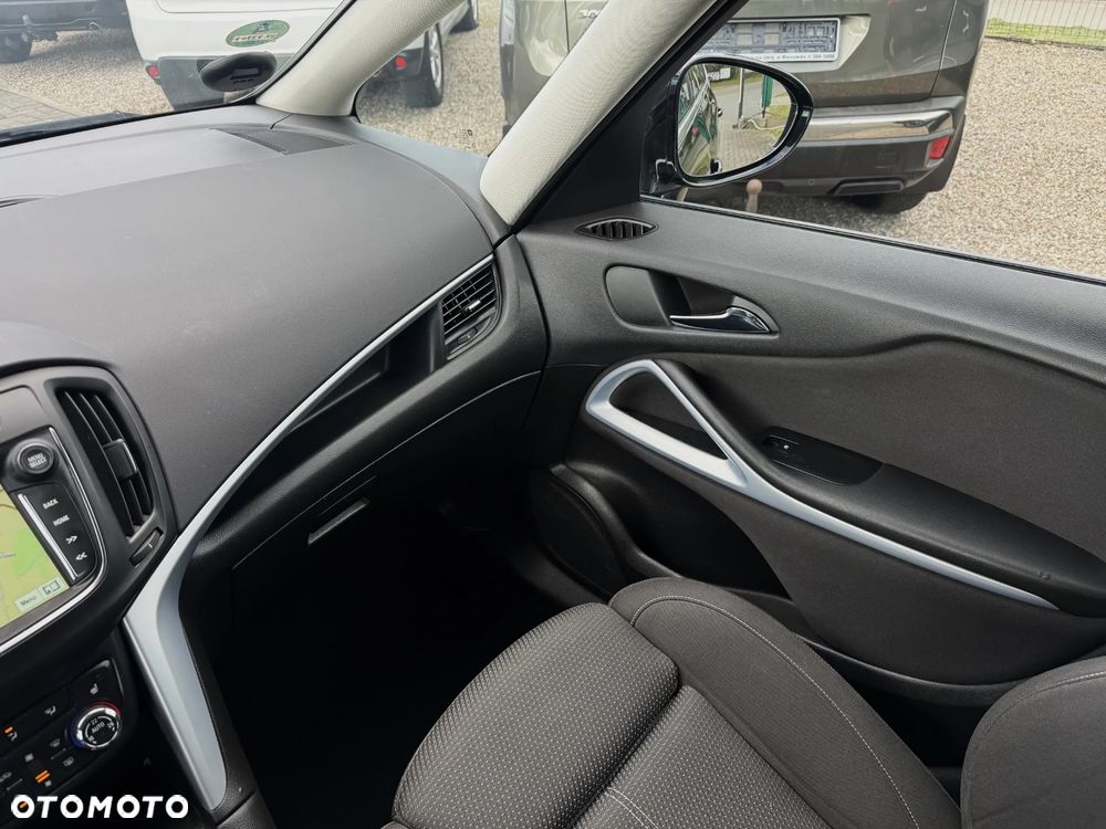 Opel Zafira 2.0 D (CDTI) Automatik Business Innovation - 17