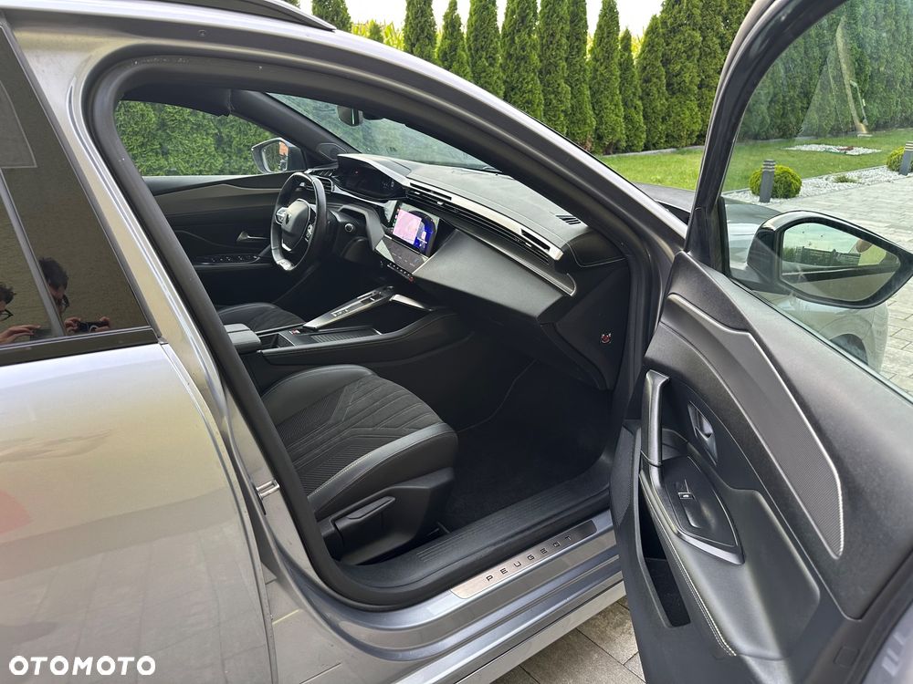 Peugeot 308 BlueHDi 130 EAT8 Stop & Start GT - 29