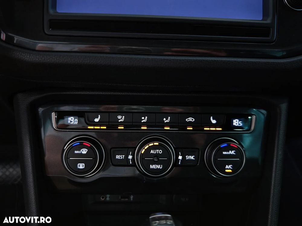 Volkswagen Tiguan 2.0 TDI SCR 4MOTION (BlueMotion Techn.) DSG Highline - 26