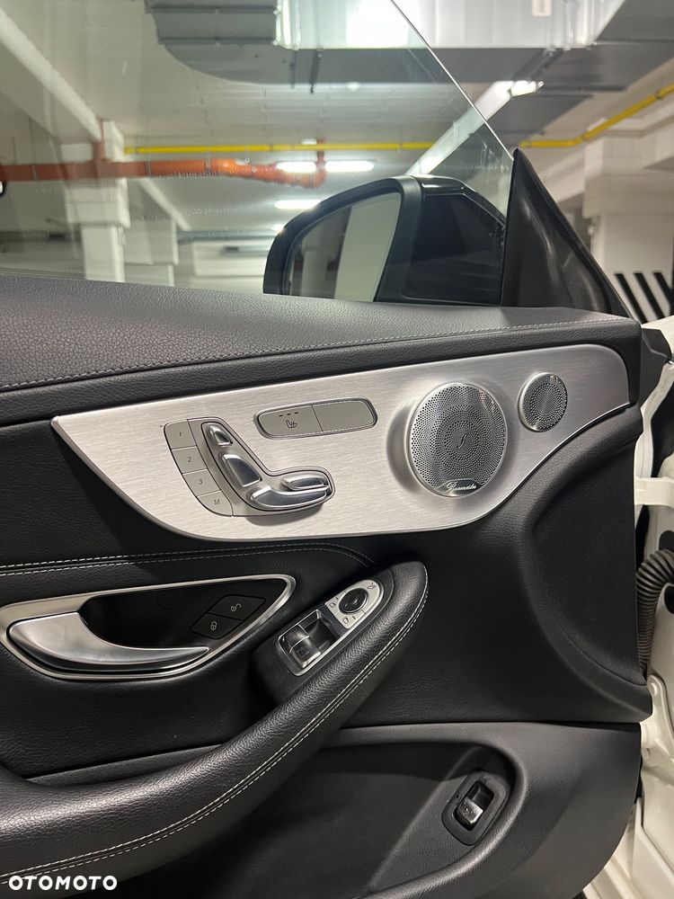 Mercedes-Benz Klasa C 300 7G-TRONIC - 11