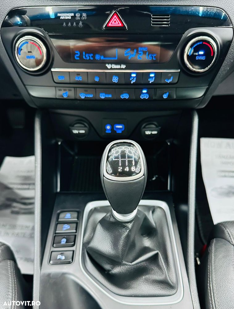 Hyundai Tucson blue 1.7 CRDi 2WD Passion Plus - 26