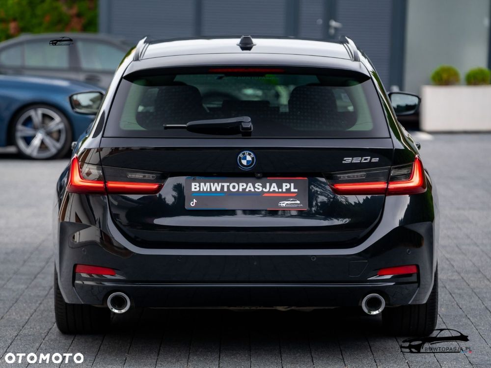 BMW Seria 3 - 12