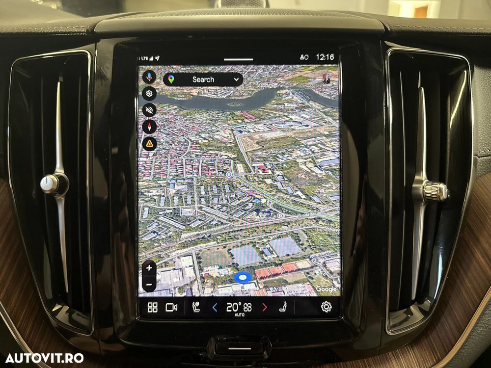 Volvo XC 60 - 23