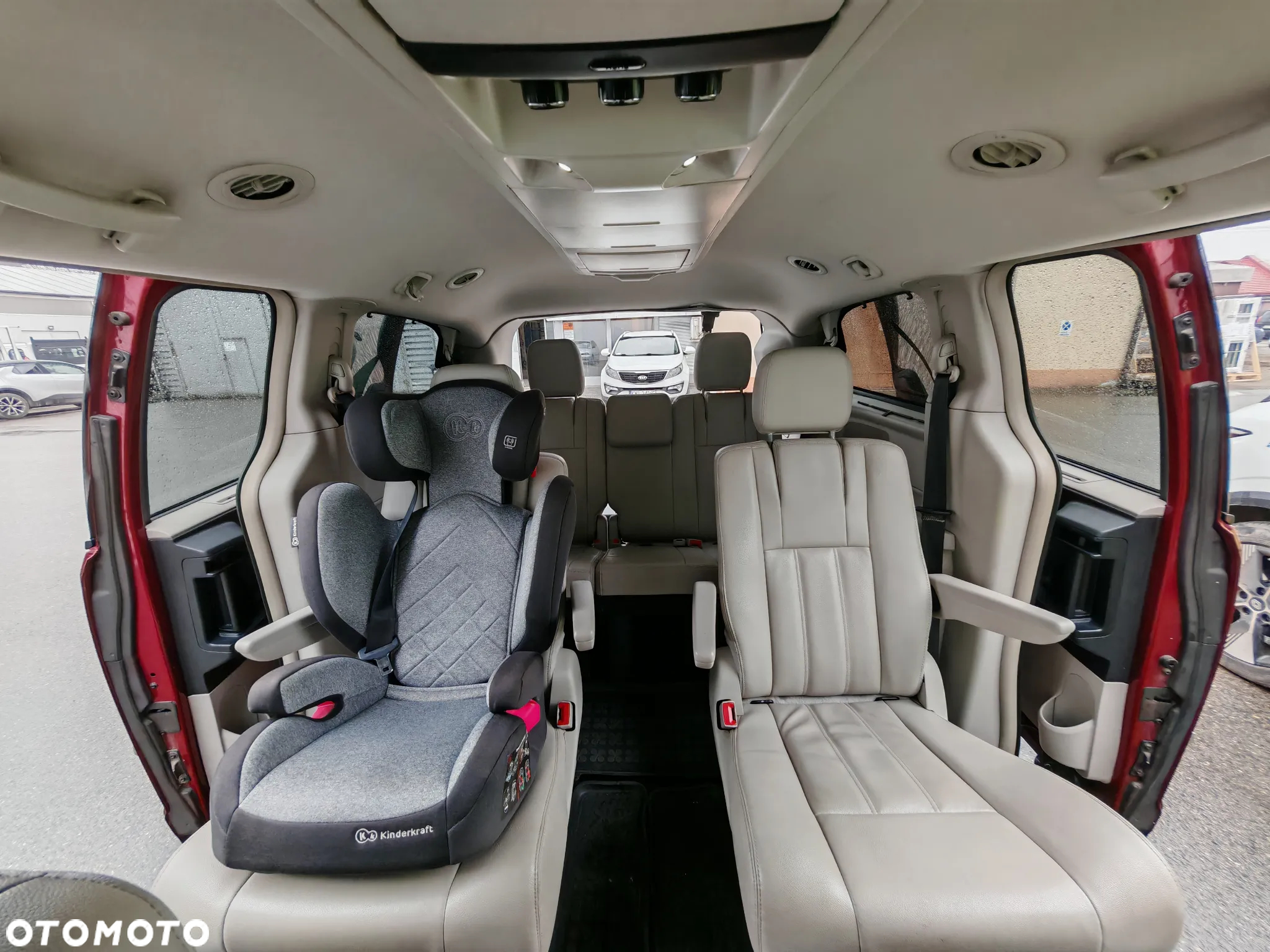 Chrysler Town & Country 3.6 Touring - 11