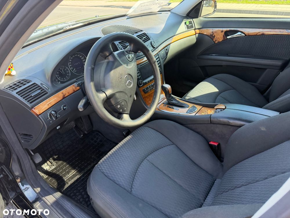 Mercedes-Benz Klasa E - 10