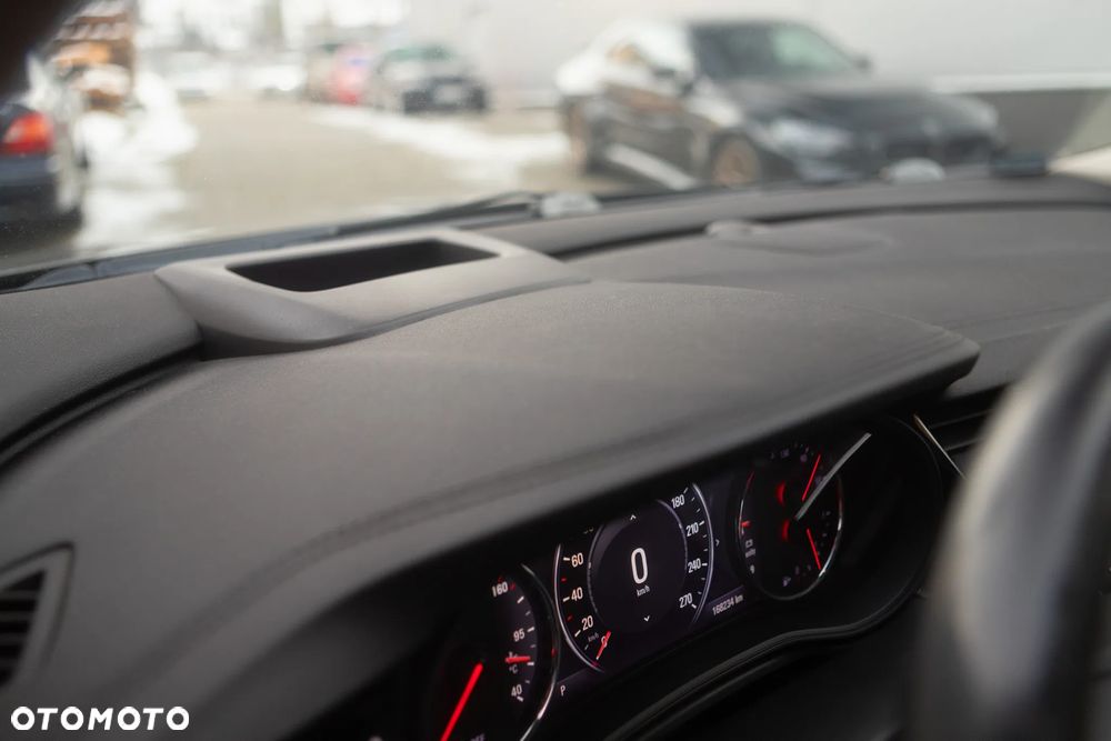 Opel Insignia 2.0 CDTI Exclusive S&S - 18