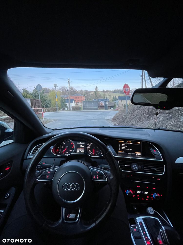 Audi A4 Avant - 12