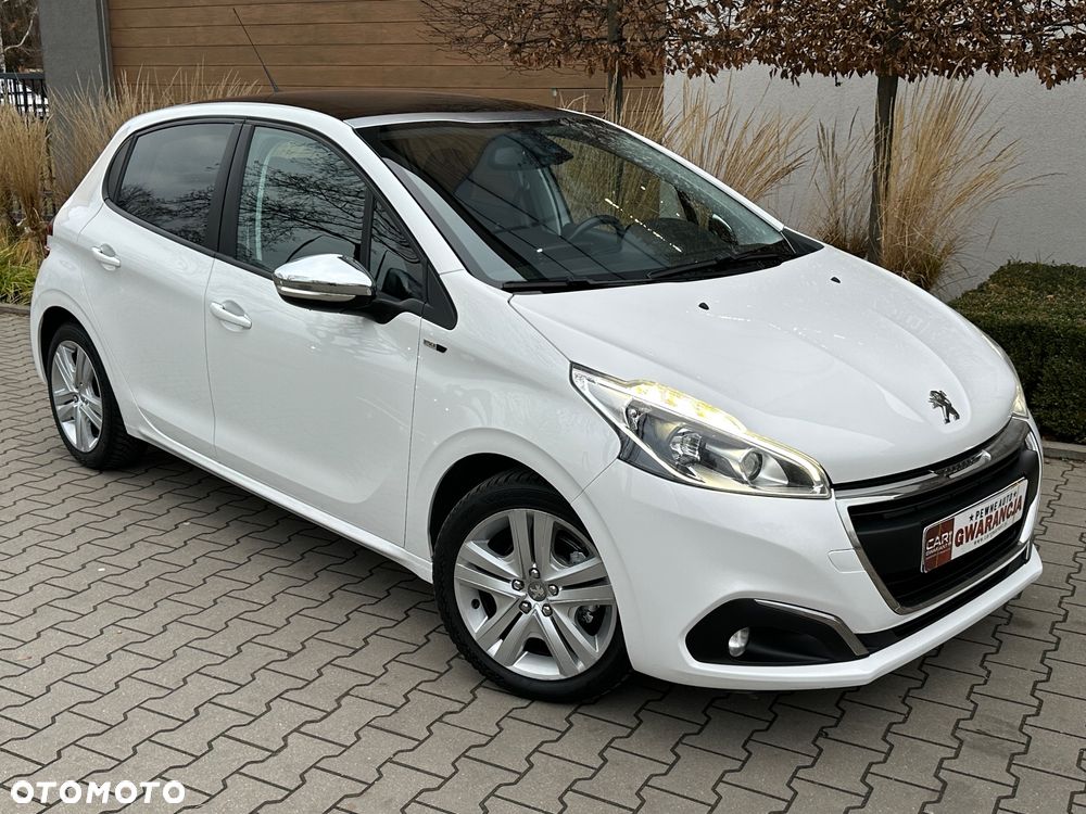 Peugeot 208 - 3