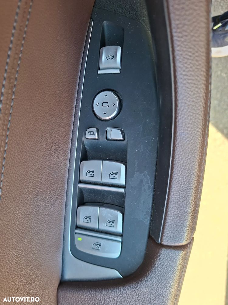 BMW X3 xDrive20d AT xLine - 12