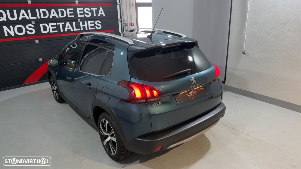 Peugeot 2008 1.2 PureTech Crossway - 11
