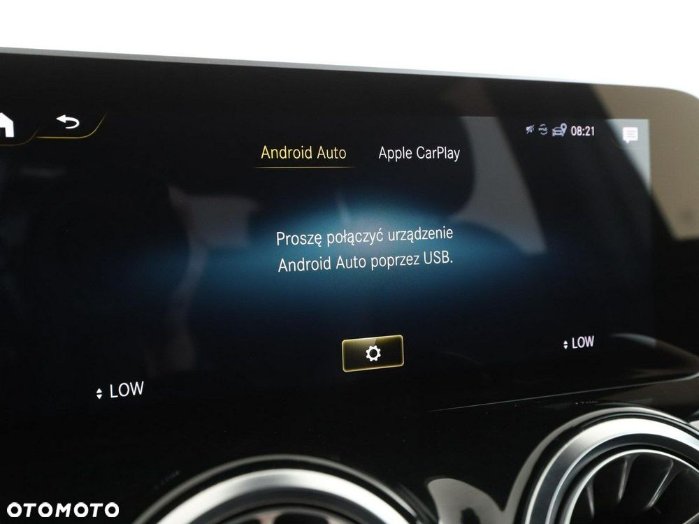 Mercedes-Benz GLB 200 d 8G-DCT Progressive - 27