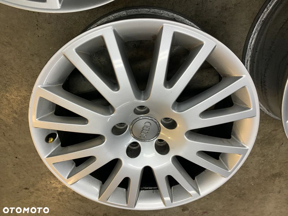 felgi aluminiowe 17" ET42 7J 4F0601025AC Audi A6 C6 2.7 FL Lift - 11