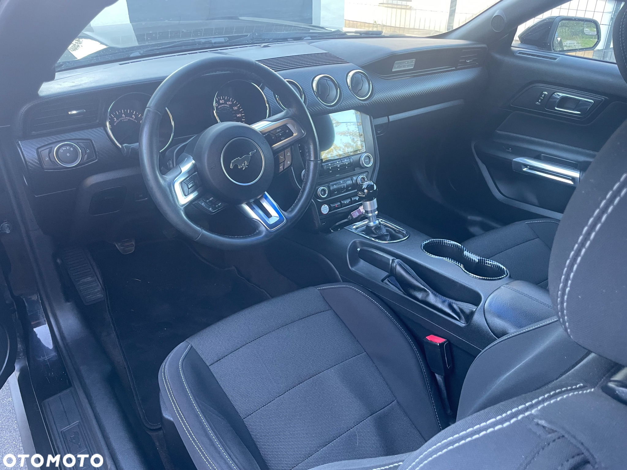 Ford Mustang 2.3 EcoBoost - 19