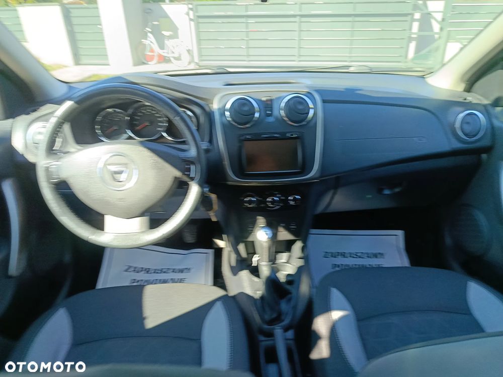 Dacia Sandero TCe 90 Celebration - 25