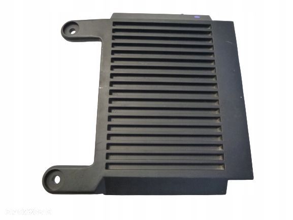VOLVO XC70 III WZMACNIACZ RADIA AUDIO 31310010 - 1