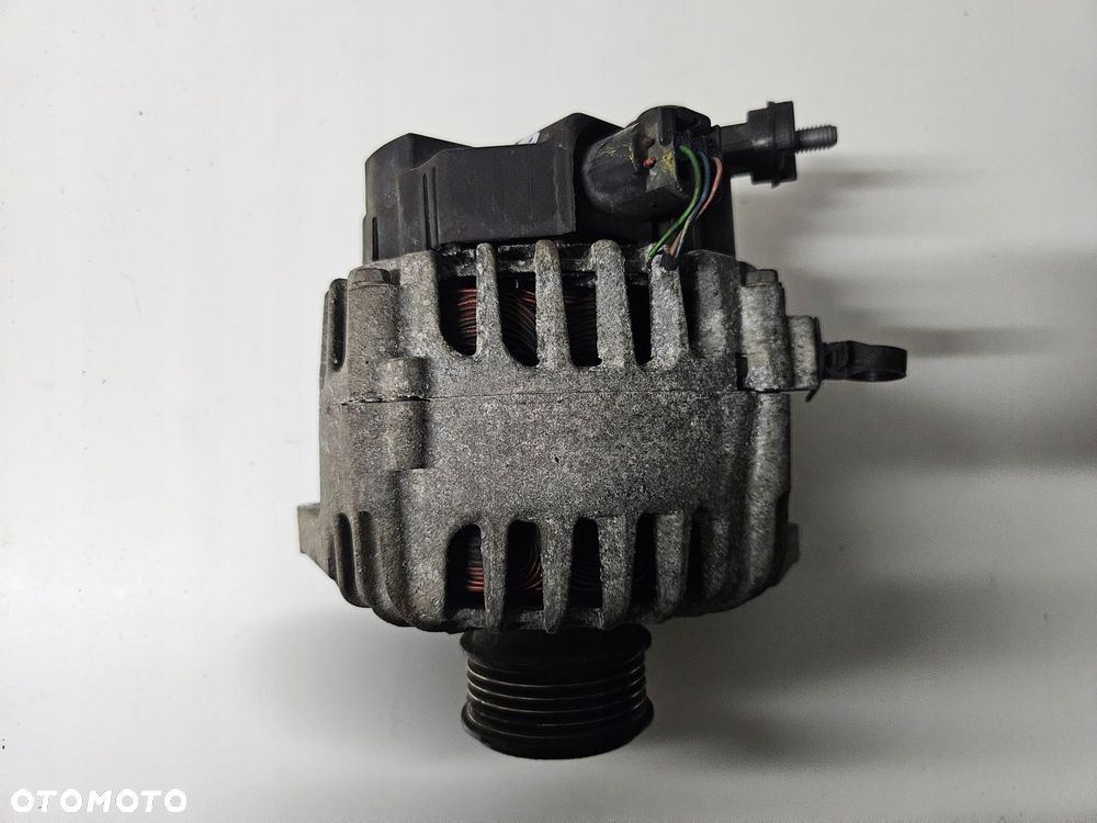 kia venga hyundai i20 i30 ix20 1.4 crdi alternator - 1