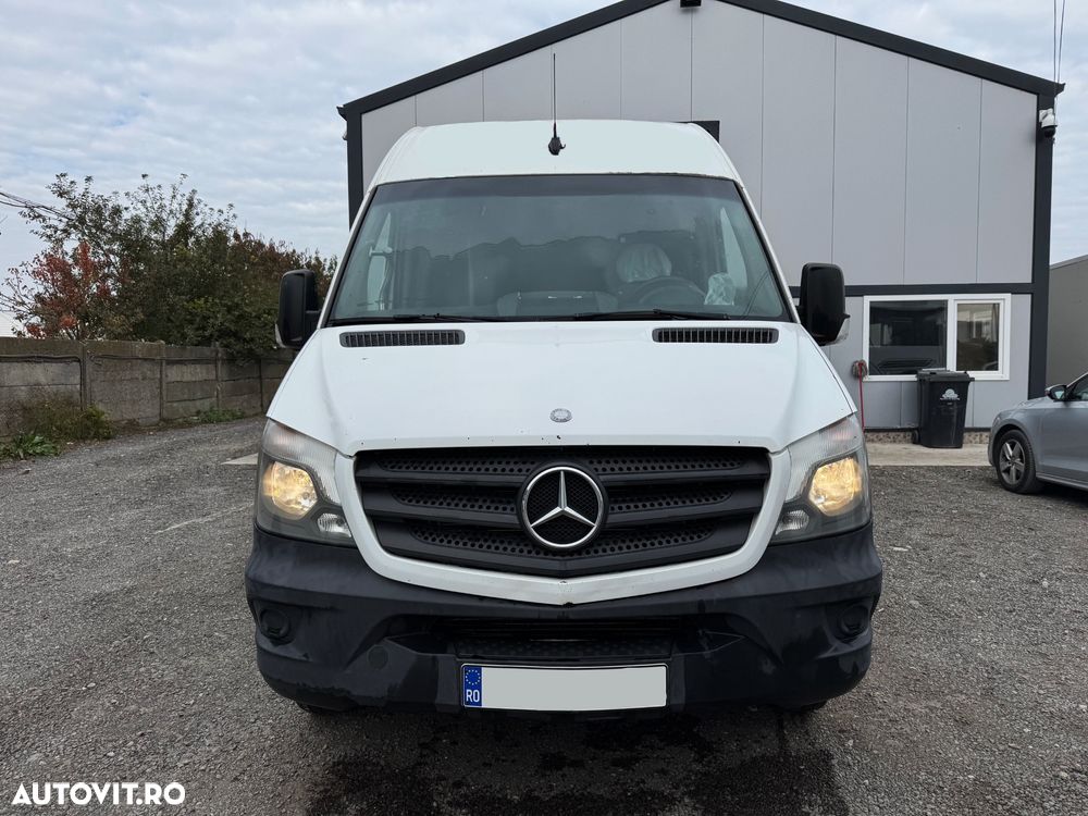 Mercedes-Benz Sprinter - 5