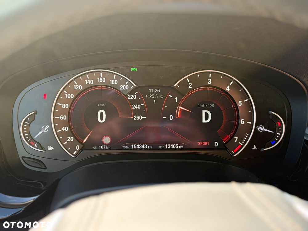 BMW Seria 5 520i - 7
