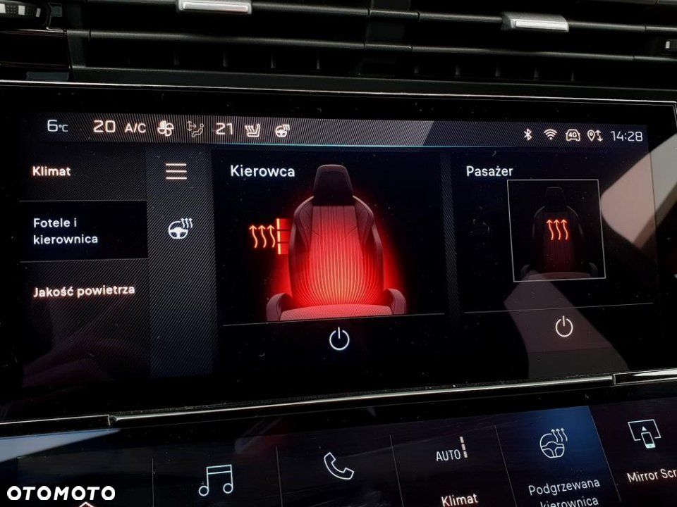 Peugeot 308 - 24