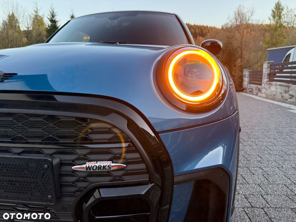 MINI Cooper John Works Trim - 11