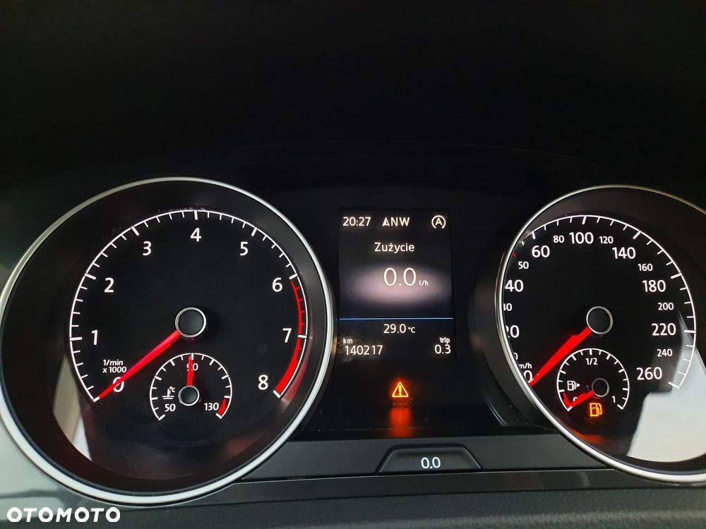 Volkswagen Golf 1.4 TSI BMT Comfortline - 27